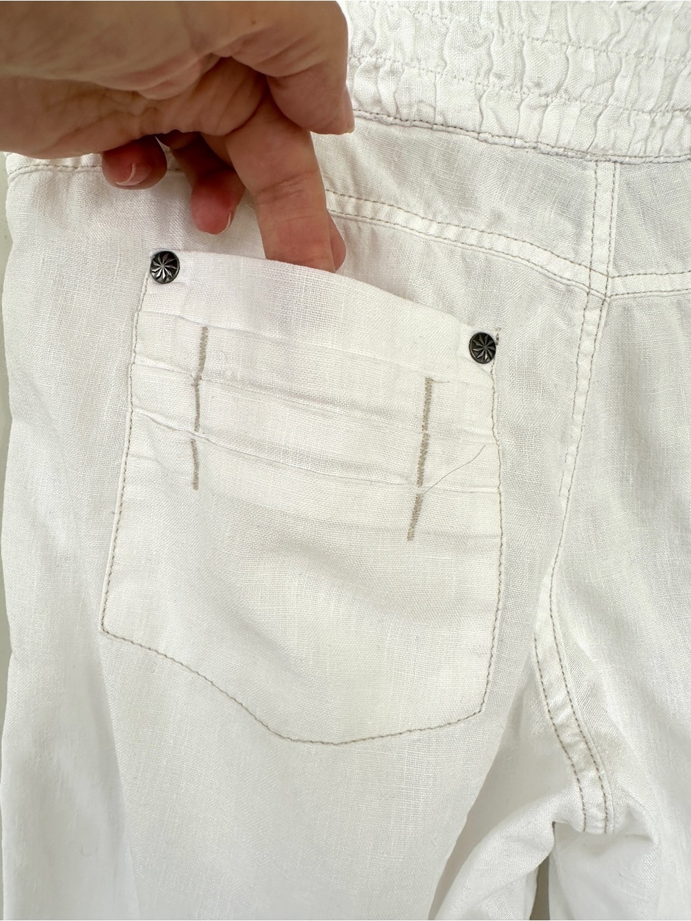 Athleta Casual Linen Pants, Medium Rise, Straight Legs, Relaxed Fit - Picture 7 of 13